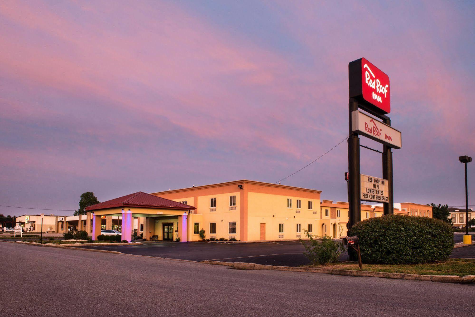 Red Roof Inn Chambersburg Exterior photo